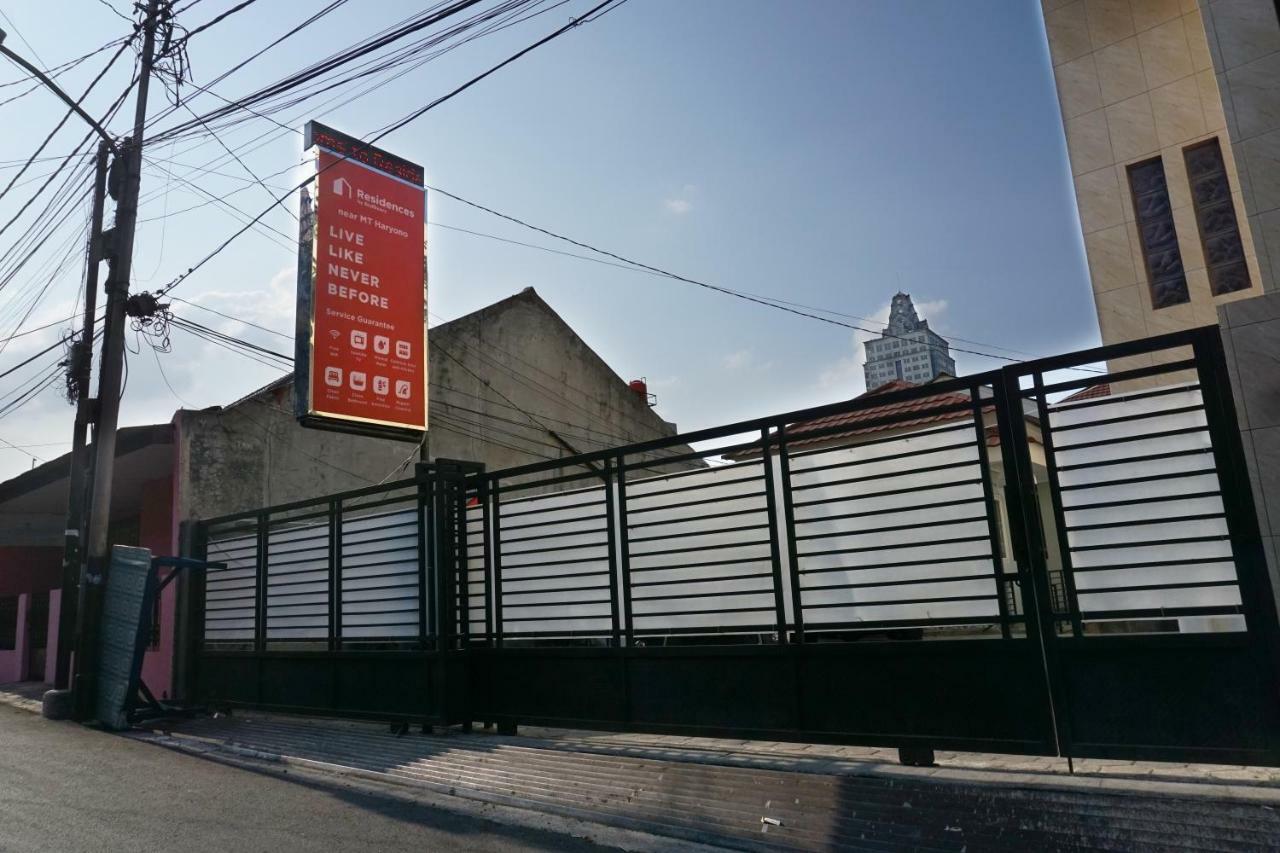 Residences By Reddoorz Near Mt Haryono - Minimum Stay 7 Days Jakarta Exterior photo